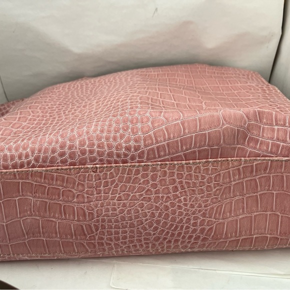 Pink Tote - Picture 10 of 10